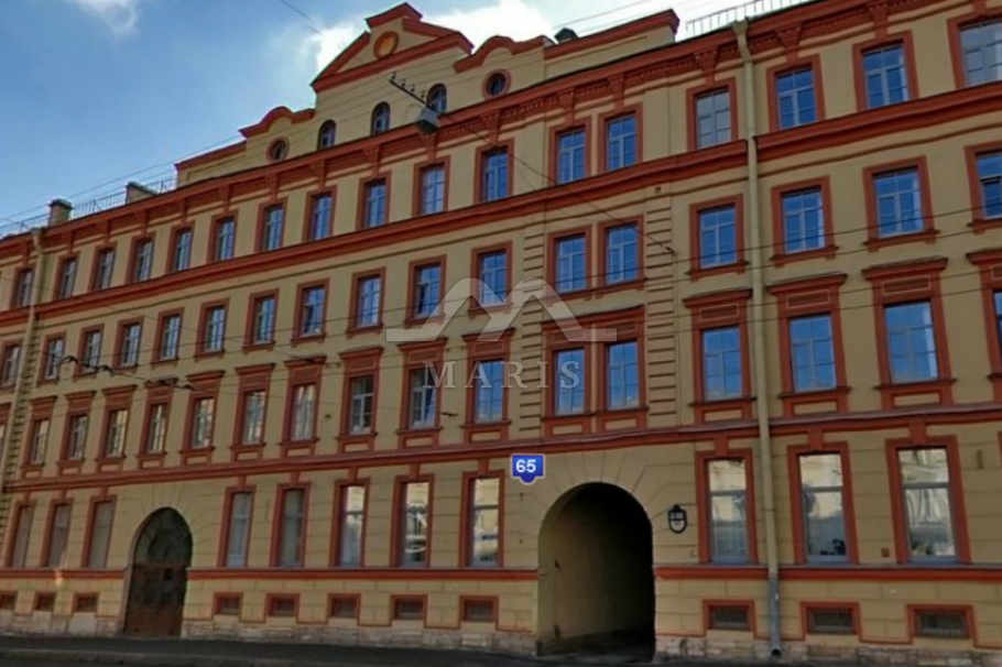 Отдельно стоящее здание на Суворовском пр.